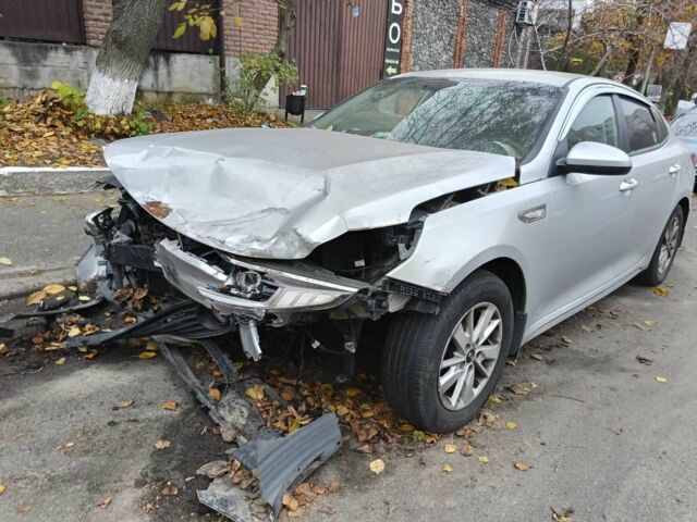 Серый Киа Оптима, объемом двигателя 2 л и пробегом 535 тыс. км за 5000 $, фото 3 на Automoto.ua