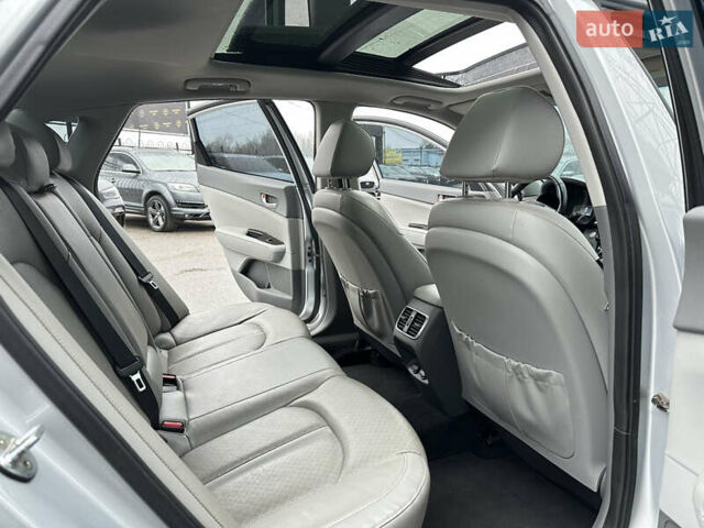 Серый Киа Оптима, объемом двигателя 2.4 л и пробегом 155 тыс. км за 12200 $, фото 17 на Automoto.ua