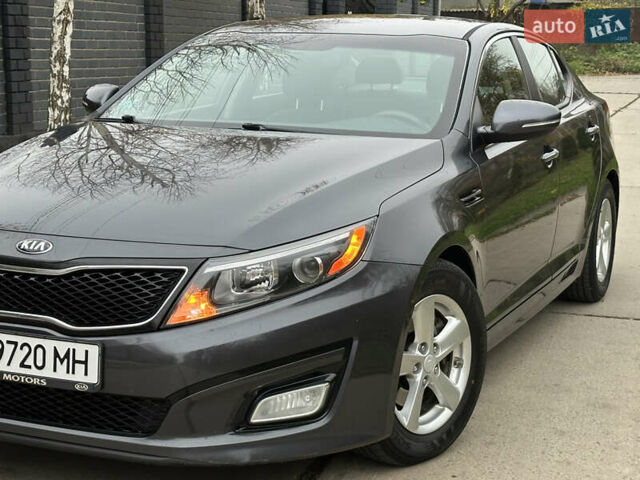Серый Киа Оптима, объемом двигателя 2.36 л и пробегом 197 тыс. км за 8700 $, фото 4 на Automoto.ua