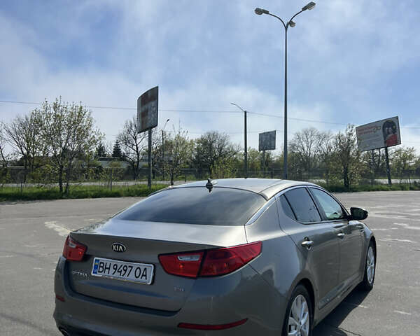 Серый Киа Оптима, объемом двигателя 2.36 л и пробегом 155 тыс. км за 9500 $, фото 4 на Automoto.ua