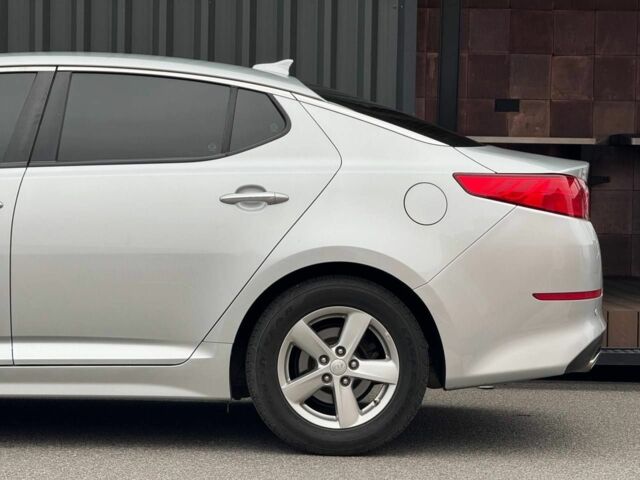 Сірий Кіа Оптіма, об'ємом двигуна 2.4 л та пробігом 183 тис. км за 8800 $, фото 9 на Automoto.ua