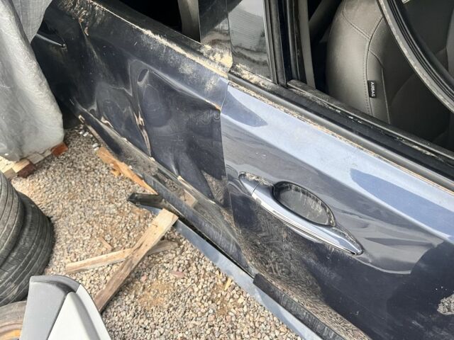 Сірий Кіа Оптіма, об'ємом двигуна 2.4 л та пробігом 160 тис. км за 2000 $, фото 5 на Automoto.ua