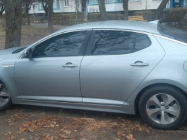 Сірий Кіа Оптіма, об'ємом двигуна 2.4 л та пробігом 130 тис. км за 9400 $, фото 2 на Automoto.ua