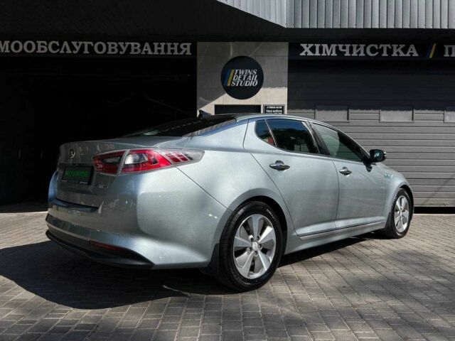 Сірий Кіа Оптіма, об'ємом двигуна 2.4 л та пробігом 120 тис. км за 10900 $, фото 5 на Automoto.ua