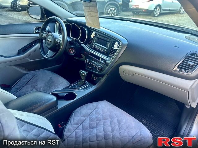 Сірий Кіа Оптіма, об'ємом двигуна 24 л та пробігом 152 тис. км за 8300 $, фото 7 на Automoto.ua