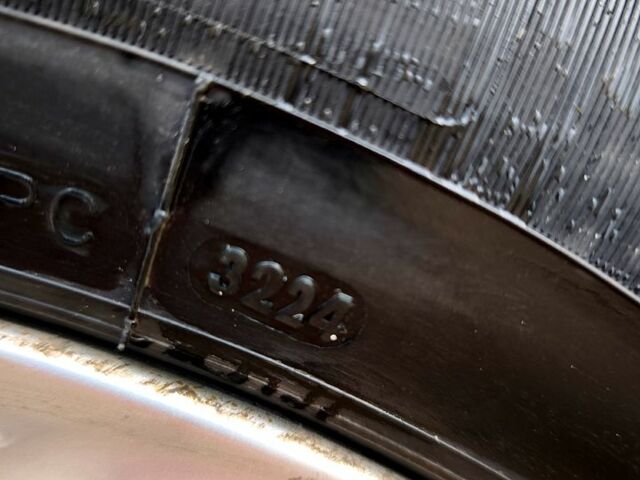 Серый Киа Оптима, объемом двигателя 2.4 л и пробегом 228 тыс. км за 10000 $, фото 10 на Automoto.ua