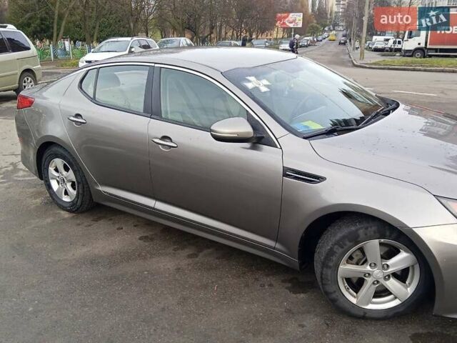 Серый Киа Оптима, объемом двигателя 2.36 л и пробегом 264 тыс. км за 9300 $, фото 1 на Automoto.ua