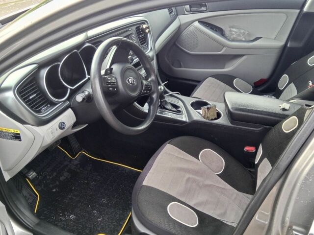 Сірий Кіа Оптіма, об'ємом двигуна 2.4 л та пробігом 142 тис. км за 10500 $, фото 4 на Automoto.ua