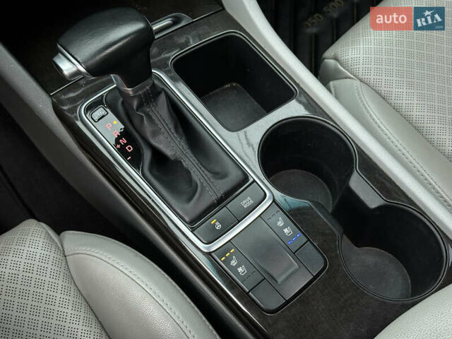 Серый Киа Оптима, объемом двигателя 2.4 л и пробегом 155 тыс. км за 12200 $, фото 32 на Automoto.ua