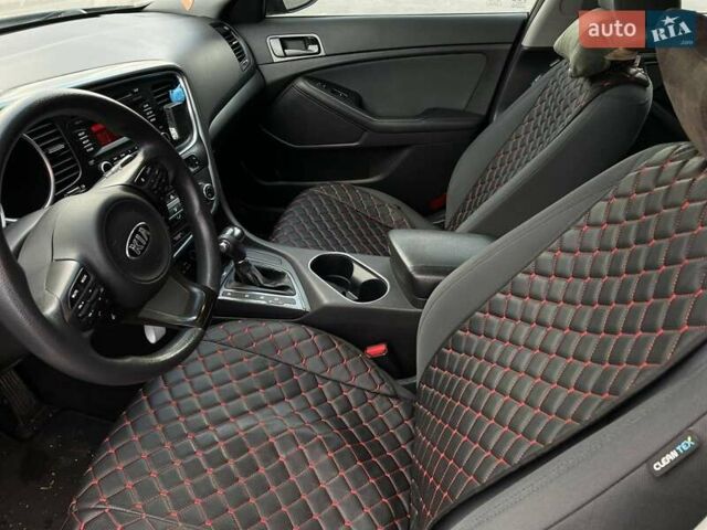 Серый Киа Оптима, объемом двигателя 2.36 л и пробегом 90 тыс. км за 10700 $, фото 12 на Automoto.ua