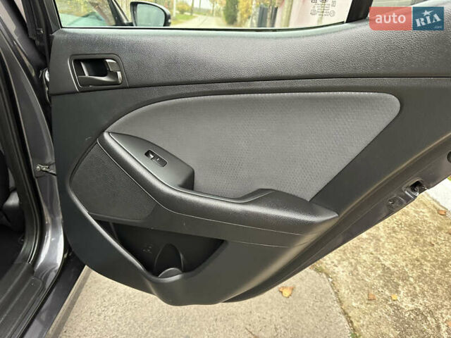 Серый Киа Оптима, объемом двигателя 2.36 л и пробегом 197 тыс. км за 8700 $, фото 38 на Automoto.ua