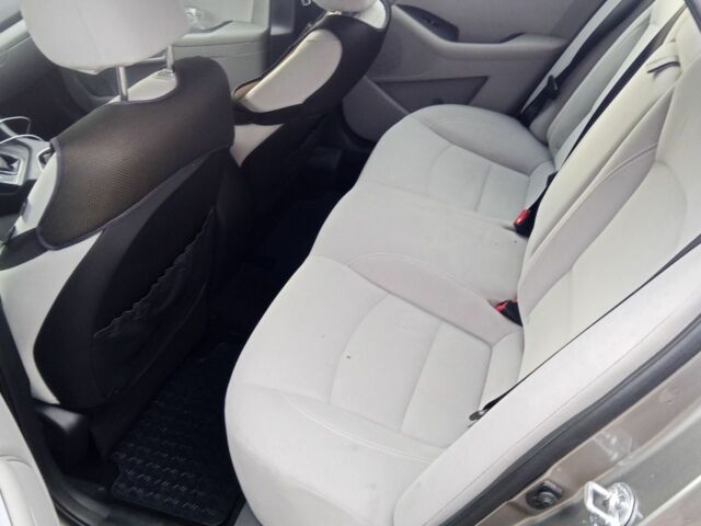 Сірий Кіа Оптіма, об'ємом двигуна 2.4 л та пробігом 142 тис. км за 10500 $, фото 6 на Automoto.ua