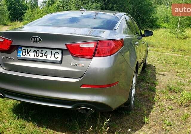 Серый Киа Оптима, объемом двигателя 0 л и пробегом 118 тыс. км за 11250 $, фото 4 на Automoto.ua