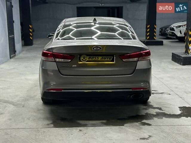 Серый Киа Оптима, объемом двигателя 2.4 л и пробегом 144 тыс. км за 11300 $, фото 4 на Automoto.ua