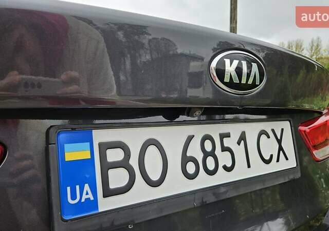 Серый Киа Оптима, объемом двигателя 2.36 л и пробегом 120 тыс. км за 10000 $, фото 11 на Automoto.ua