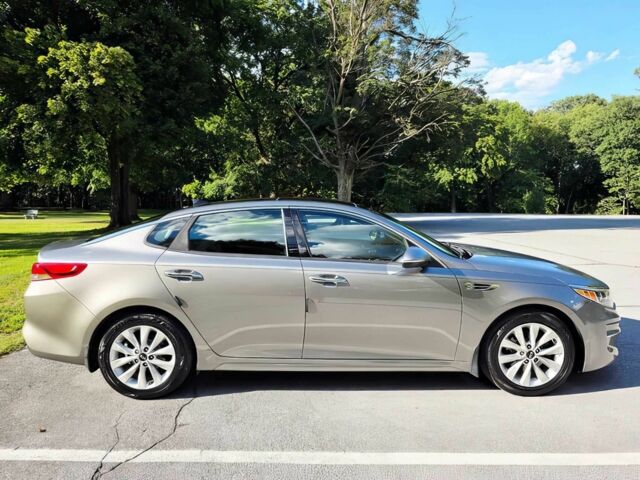 Серый Киа Оптима, объемом двигателя 2.4 л и пробегом 79 тыс. км за 6500 $, фото 5 на Automoto.ua