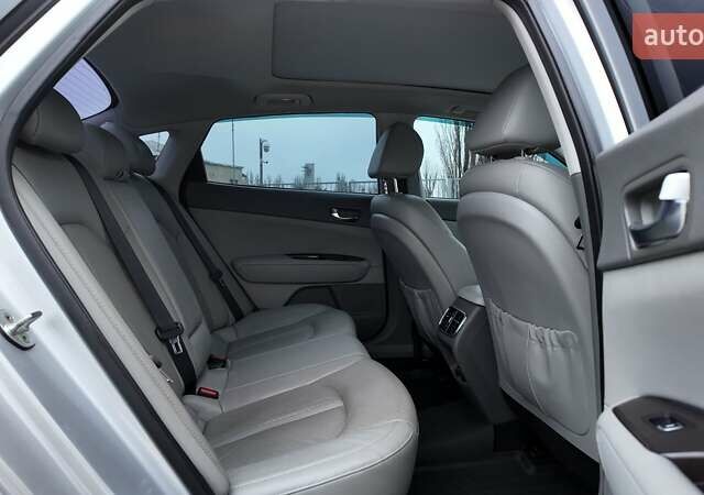 Серый Киа Оптима, объемом двигателя 2.4 л и пробегом 121 тыс. км за 12490 $, фото 8 на Automoto.ua