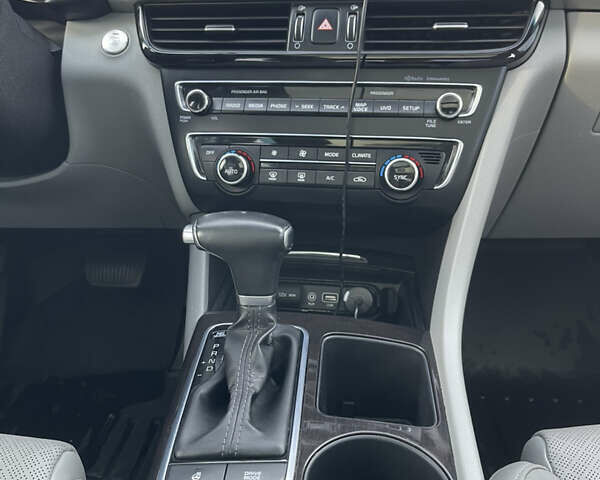 Серый Киа Оптима, объемом двигателя 2.36 л и пробегом 120 тыс. км за 13000 $, фото 33 на Automoto.ua