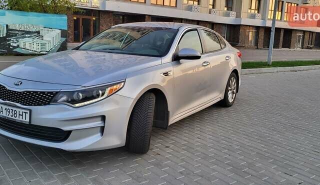 Серый Киа Оптима, объемом двигателя 2.4 л и пробегом 168 тыс. км за 8800 $, фото 7 на Automoto.ua