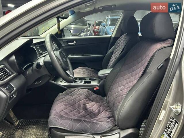 Серый Киа Оптима, объемом двигателя 2.4 л и пробегом 144 тыс. км за 11300 $, фото 7 на Automoto.ua