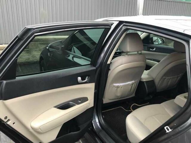 Серый Киа Оптима, объемом двигателя 0 л и пробегом 105 тыс. км за 8200 $, фото 8 на Automoto.ua