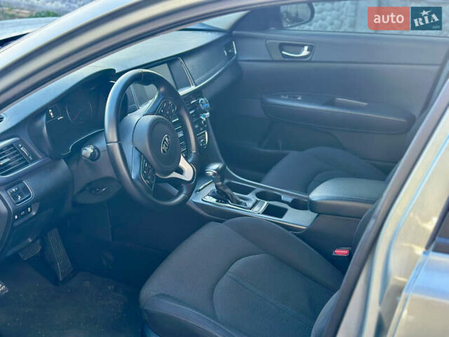 Серый Киа Оптима, объемом двигателя 2 л и пробегом 111 тыс. км за 12700 $, фото 33 на Automoto.ua