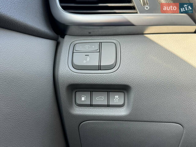 Серый Киа Оптима, объемом двигателя 2.36 л и пробегом 180 тыс. км за 11500 $, фото 25 на Automoto.ua