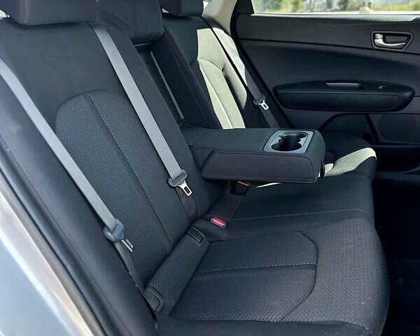 Серый Киа Оптима, объемом двигателя 2.4 л и пробегом 177 тыс. км за 10800 $, фото 53 на Automoto.ua