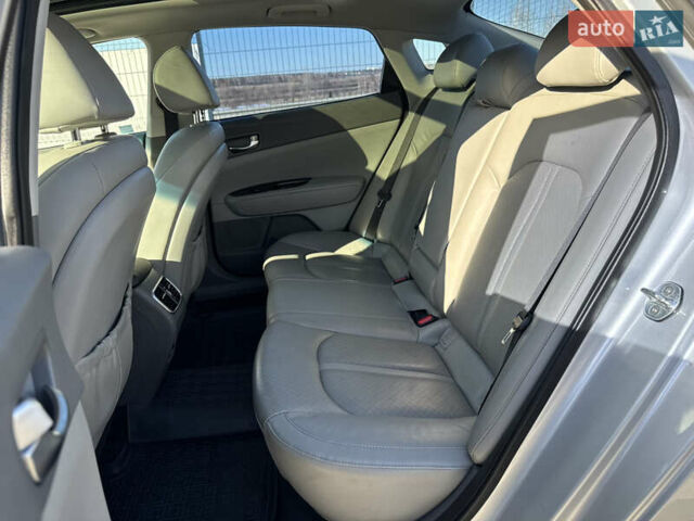 Серый Киа Оптима, объемом двигателя 2.36 л и пробегом 180 тыс. км за 11500 $, фото 13 на Automoto.ua