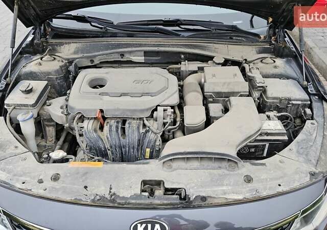 Серый Киа Оптима, объемом двигателя 2.36 л и пробегом 120 тыс. км за 10000 $, фото 22 на Automoto.ua