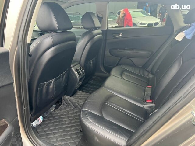 Серый Киа Оптима, объемом двигателя 2.4 л и пробегом 190 тыс. км за 12090 $, фото 28 на Automoto.ua