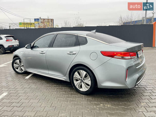 Сірий Кіа Оптіма, об'ємом двигуна 2 л та пробігом 168 тис. км за 11200 $, фото 2 на Automoto.ua