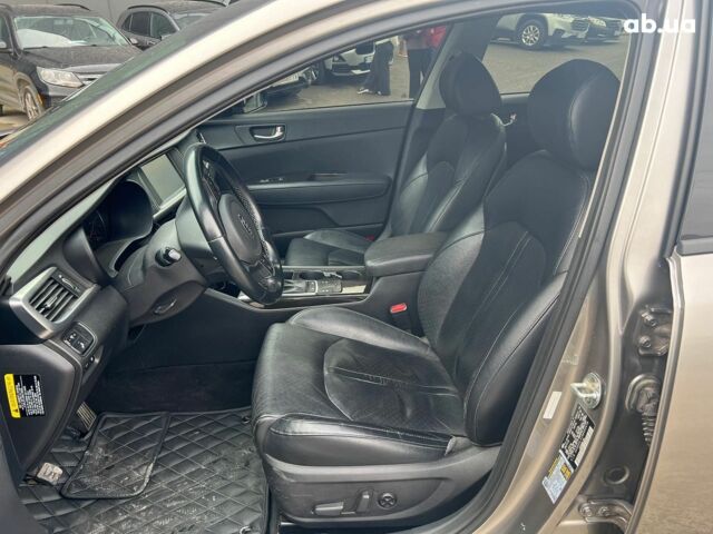 Серый Киа Оптима, объемом двигателя 2.4 л и пробегом 190 тыс. км за 12090 $, фото 16 на Automoto.ua