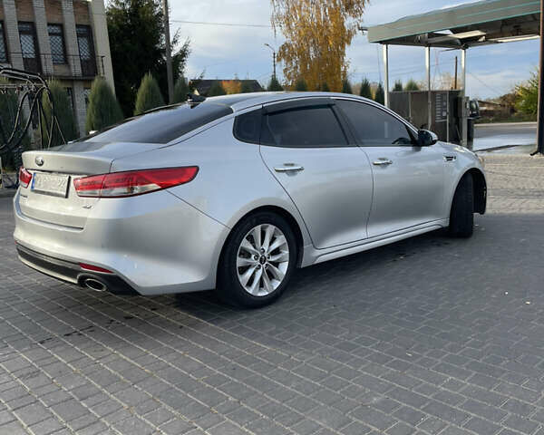 Серый Киа Оптима, объемом двигателя 2.36 л и пробегом 120 тыс. км за 13000 $, фото 6 на Automoto.ua