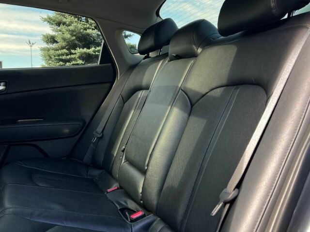 Серый Киа Оптима, объемом двигателя 2.4 л и пробегом 185 тыс. км за 12300 $, фото 9 на Automoto.ua