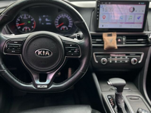Серый Киа Оптима, объемом двигателя 2 л и пробегом 210 тыс. км за 12999 $, фото 5 на Automoto.ua