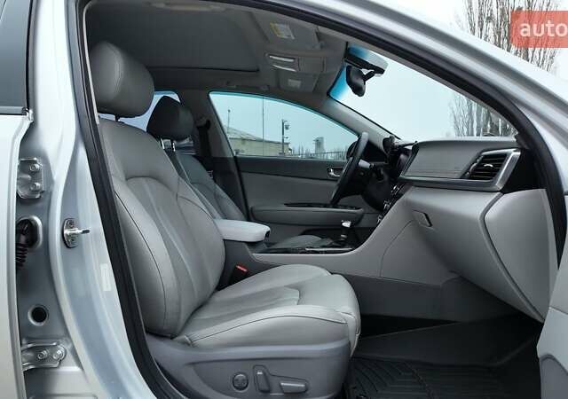 Серый Киа Оптима, объемом двигателя 2.4 л и пробегом 121 тыс. км за 12490 $, фото 11 на Automoto.ua