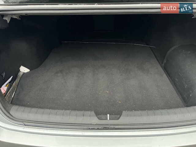 Сірий Кіа Оптіма, об'ємом двигуна 2 л та пробігом 168 тис. км за 11200 $, фото 13 на Automoto.ua