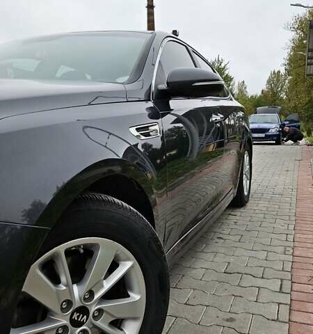 Серый Киа Оптима, объемом двигателя 2.36 л и пробегом 120 тыс. км за 10000 $, фото 9 на Automoto.ua