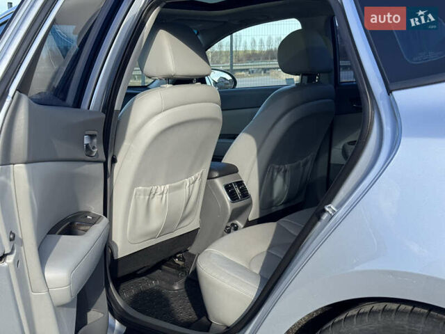 Серый Киа Оптима, объемом двигателя 2.36 л и пробегом 180 тыс. км за 11500 $, фото 19 на Automoto.ua