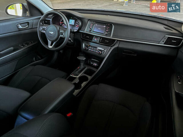 Серый Киа Оптима, объемом двигателя 2.4 л и пробегом 177 тыс. км за 10800 $, фото 45 на Automoto.ua