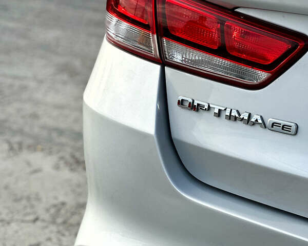 Серый Киа Оптима, объемом двигателя 2.4 л и пробегом 177 тыс. км за 10800 $, фото 19 на Automoto.ua