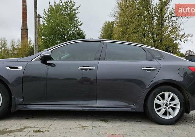 Серый Киа Оптима, объемом двигателя 2.36 л и пробегом 120 тыс. км за 10000 $, фото 15 на Automoto.ua