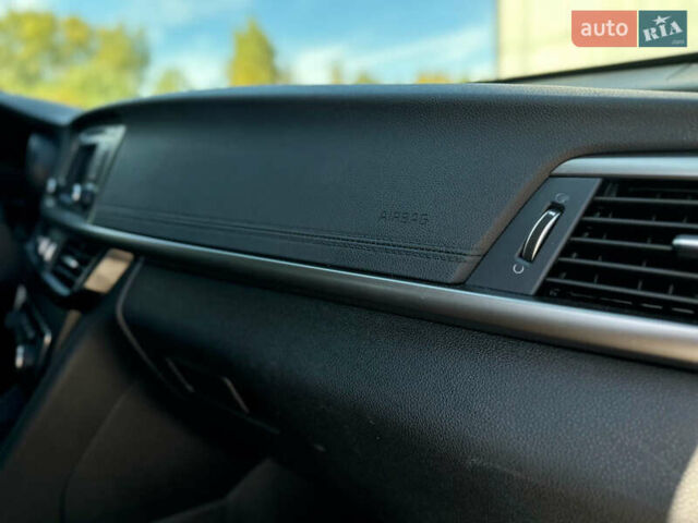 Серый Киа Оптима, объемом двигателя 2.4 л и пробегом 177 тыс. км за 10800 $, фото 39 на Automoto.ua