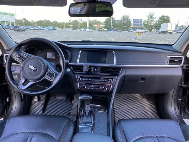 Серый Киа Оптима, объемом двигателя 2 л и пробегом 380 тыс. км за 13900 $, фото 11 на Automoto.ua