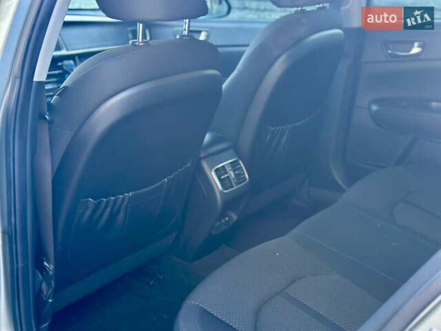 Серый Киа Оптима, объемом двигателя 2 л и пробегом 111 тыс. км за 12700 $, фото 23 на Automoto.ua