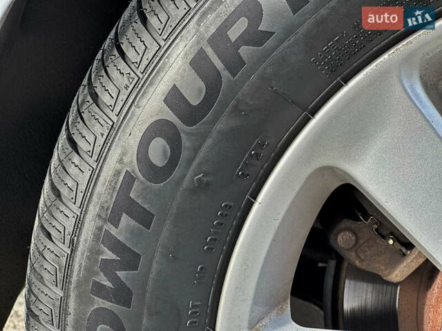 Серый Киа Оптима, объемом двигателя 2.4 л и пробегом 177 тыс. км за 10800 $, фото 23 на Automoto.ua