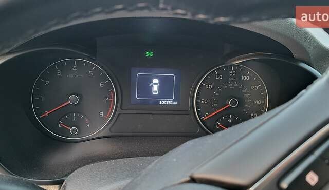 Серый Киа Оптима, объемом двигателя 2.36 л и пробегом 160 тыс. км за 10000 $, фото 6 на Automoto.ua