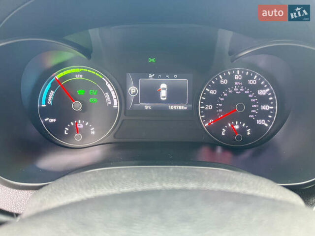 Сірий Кіа Оптіма, об'ємом двигуна 2 л та пробігом 168 тис. км за 11200 $, фото 10 на Automoto.ua