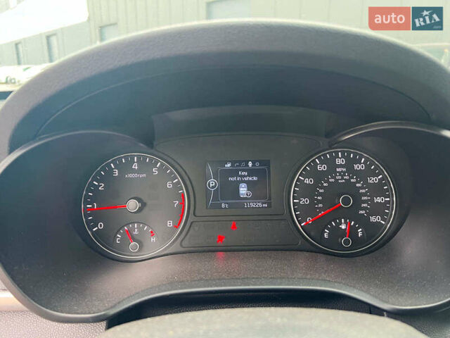 Серый Киа Оптима, объемом двигателя 2.4 л и пробегом 190 тыс. км за 12090 $, фото 19 на Automoto.ua
